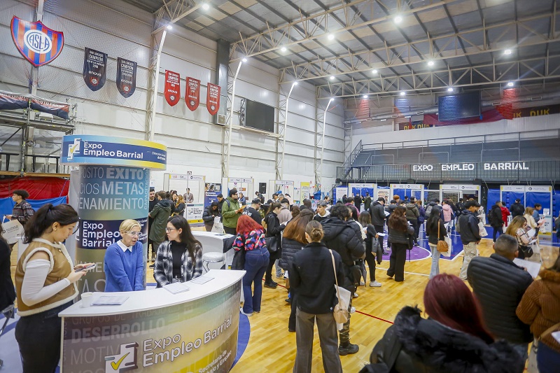 EXPO EMPLEO BARRIAL CHACARITA